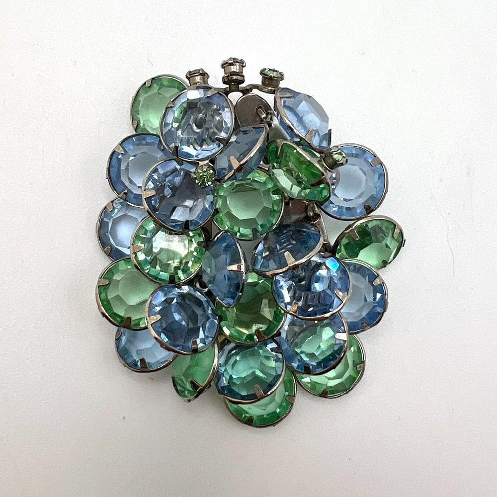 Uranium Glass Cha-cha Brooch - Picture 3 of 5